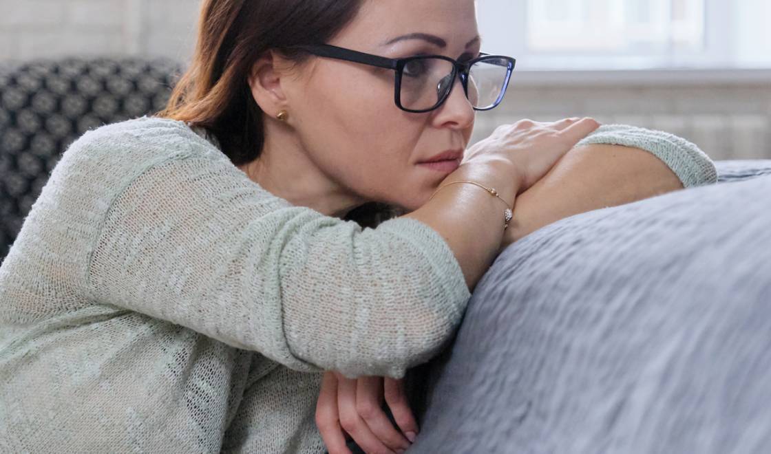 Beinahe hätte er seine Stiefmutter geschwängert Beinahe hätte er seine Stiefmutter geschwängert